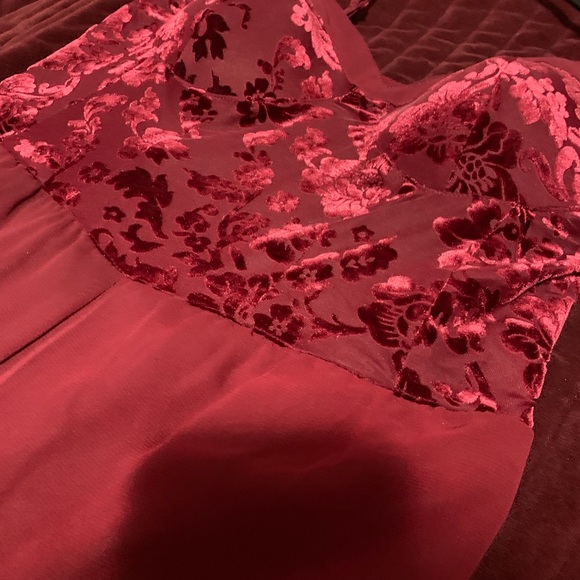 Burgundy jumpsuit - Picture 2 of 3